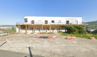 Hotel bamio club de tenis y padel (Complejo abandonado privado) en Ourense