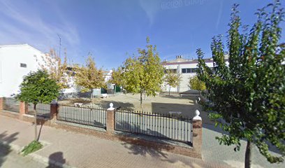 Pista de pádel municipal en Estación Linares-Baeza