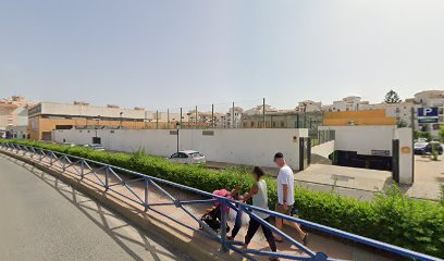 Pista de pádel en San Luis de Sabinillas