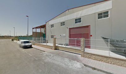 Alba Padel en Granja de Rocamora