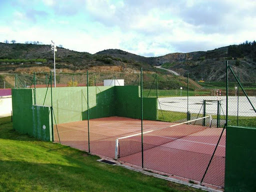 Instalaciones deportivas Ardantze en Ayegui