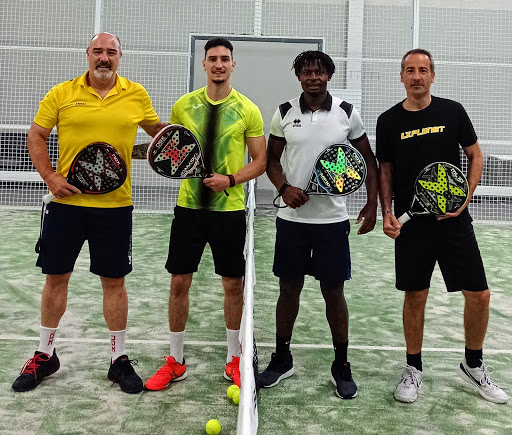 PADEL INDOOR SALAMANCA en Carbajosa de la Sagrada