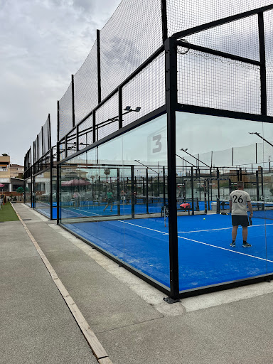 Orange Padel Nordic, S.L. en Dehesa de Campoamor