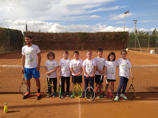 Club De Tenis Ch2 La Marina | Tennis & Padel en Almagro