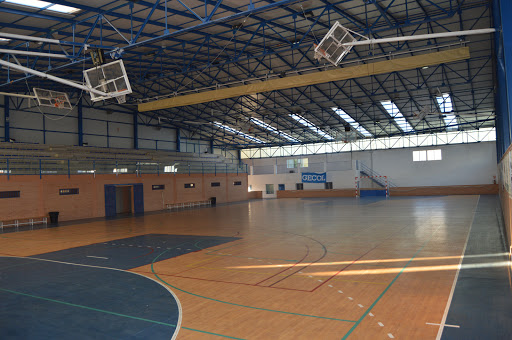 Polideportivo de Villanueva de la Reina en Villanueva de la Reina