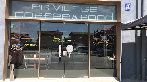 Privilege Padel Coffee&food restaurant en Vic