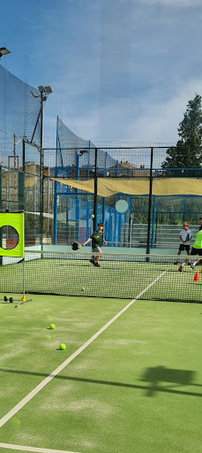 Barcelona Padel Academy en Cornellà de Llobregat