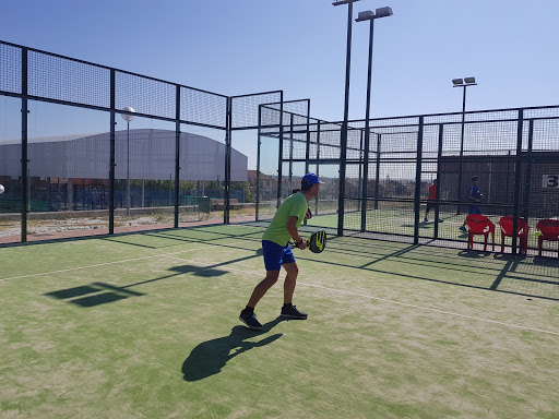 Centro Deportivo El Álamo en El Álamo