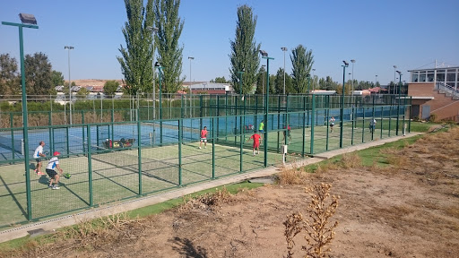 Polideportivo Municipal Camarma en Camarma de Esteruelas