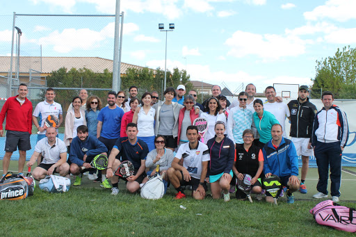 Club De Ocio Realpadel Poblete en Poblete