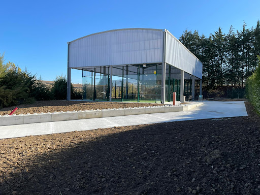 Padel pista / Pista de Pádel en Enériz